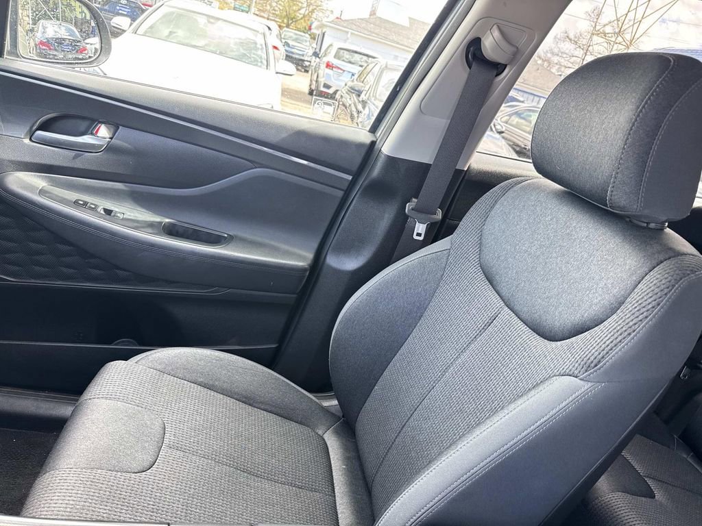 Used 2021 Hyundai Santa Fe SE image 17