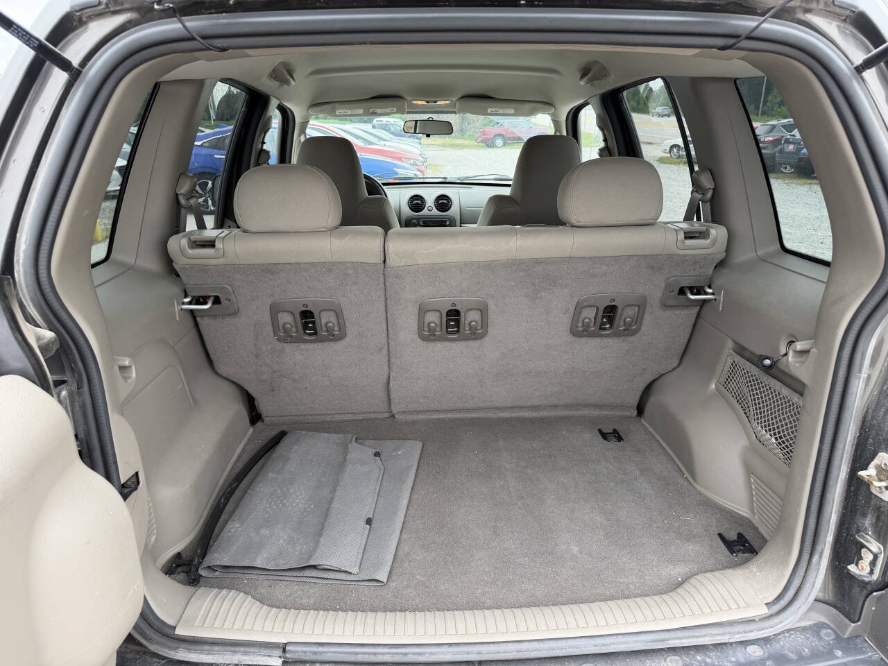 Used 2006 Jeep Liberty Sport AWD/4WD image 17