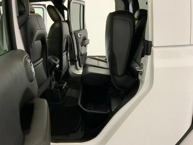 Used 2022 Jeep Gladiator Overland AWD/4WD image 28