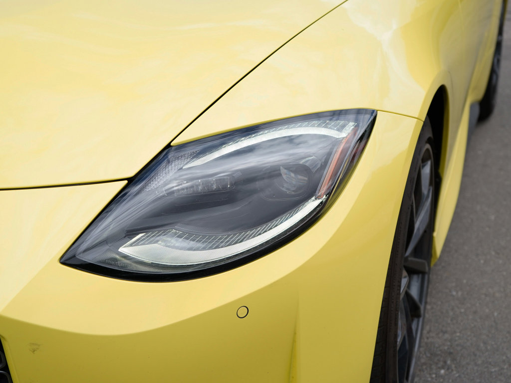 Used 2024 Nissan Z Performance w/ Floor Mat Package RWD image 4