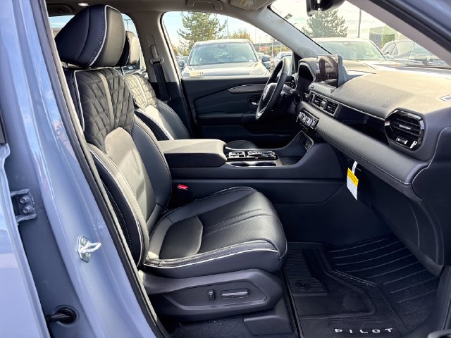 New 2026 Honda Pilot Elite image 9