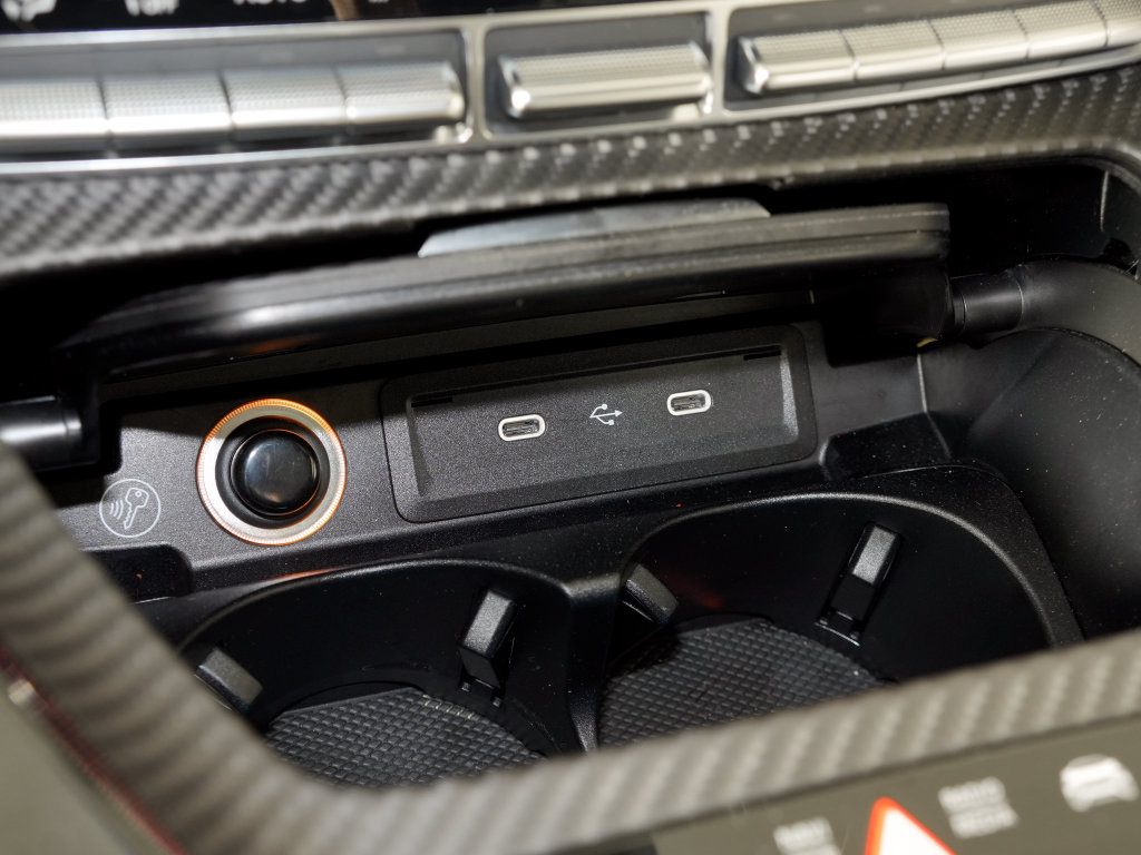 Certified 2024 Mercedes-Benz AMG GT 63 image 30