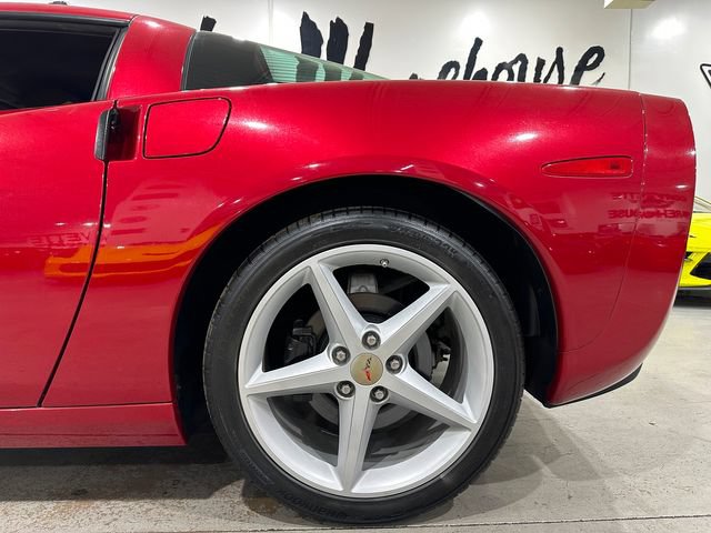 Used 2012 Chevrolet Corvette Coupe w/ 2LT Preferred Equipment Group RWD image 26