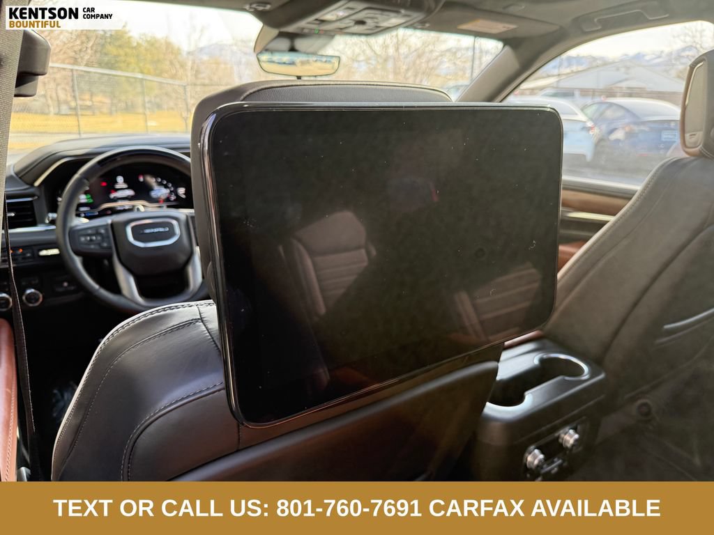 Used 2024 GMC Yukon Denali Ultimate AWD/4WD image 38