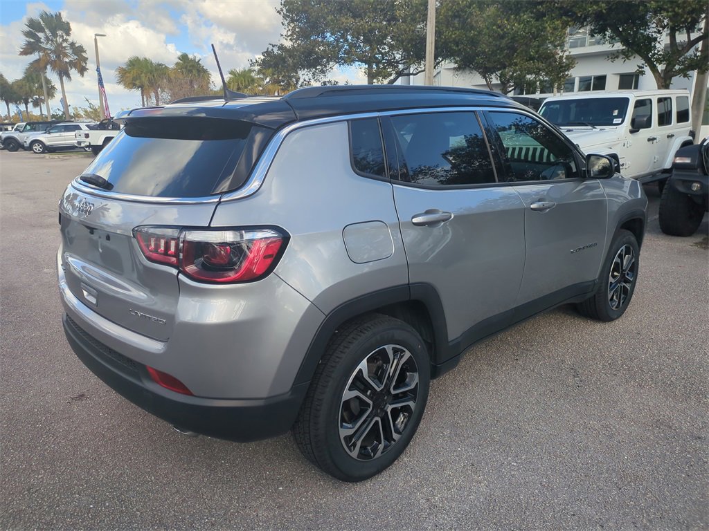 Certified 2022 Jeep Compass Limited image 5