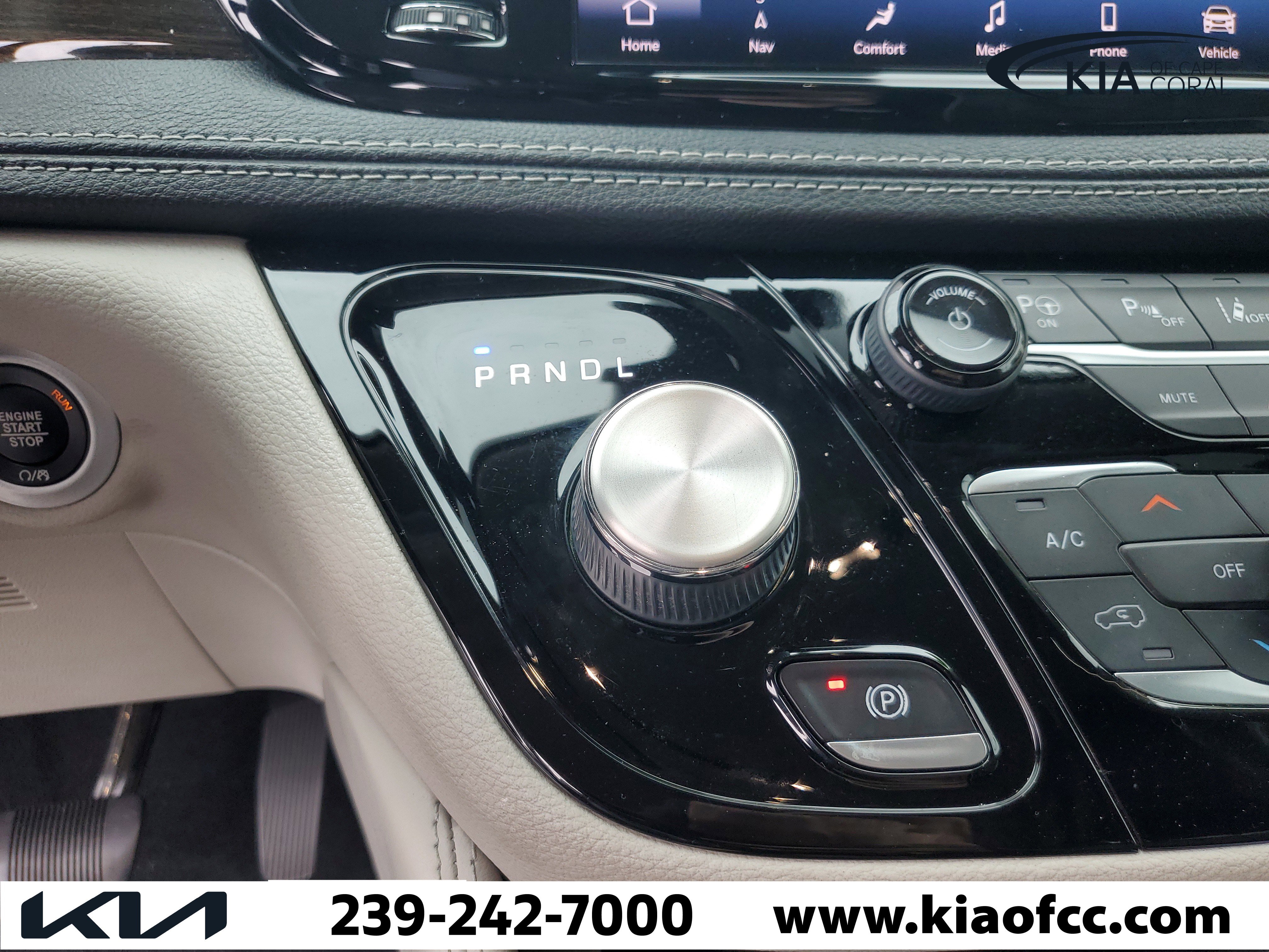 Used 2022 Chrysler Pacifica Limited FWD image 23