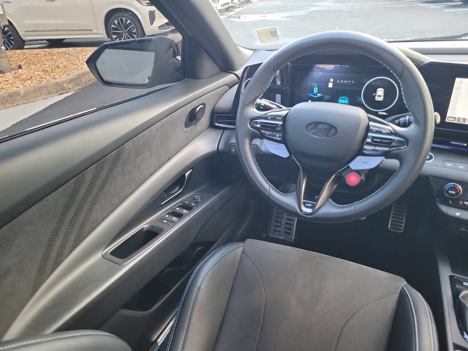 Used 2025 Hyundai Elantra N FWD image 15