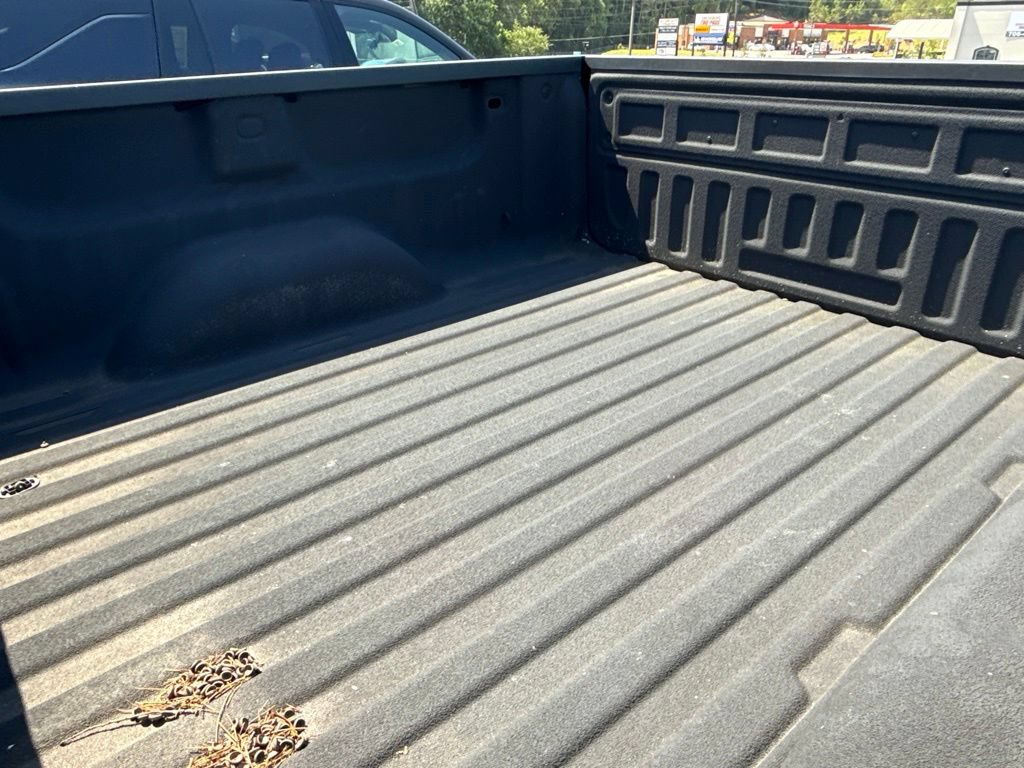 Used 2017 Chevrolet Silverado 1500 LT w/ All Star Edition RWD image 7