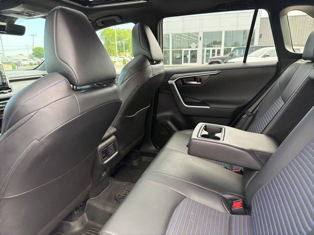 Used 2022 Toyota RAV4 XSE w/ XSE Grade Weather Package AWD/4WD image 36