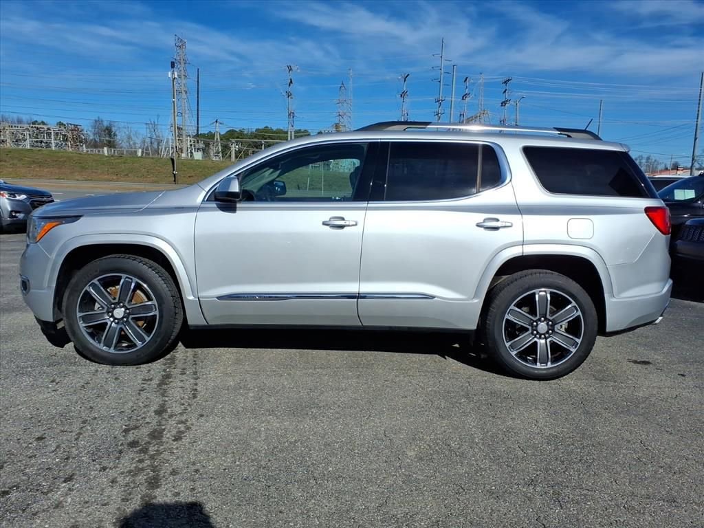Used 2018 GMC Acadia Denali w/ Technology Package image 4