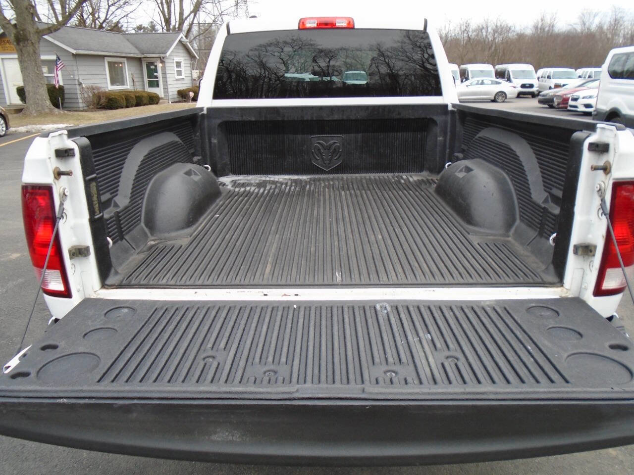 Used 2015 RAM 1500 Express image 6
