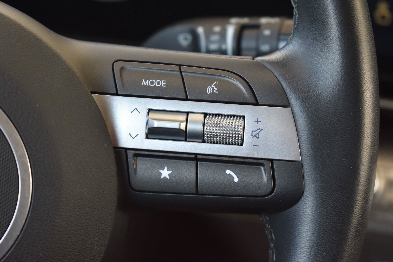 Used 2025 Hyundai Kona SEL AWD/4WD image 9