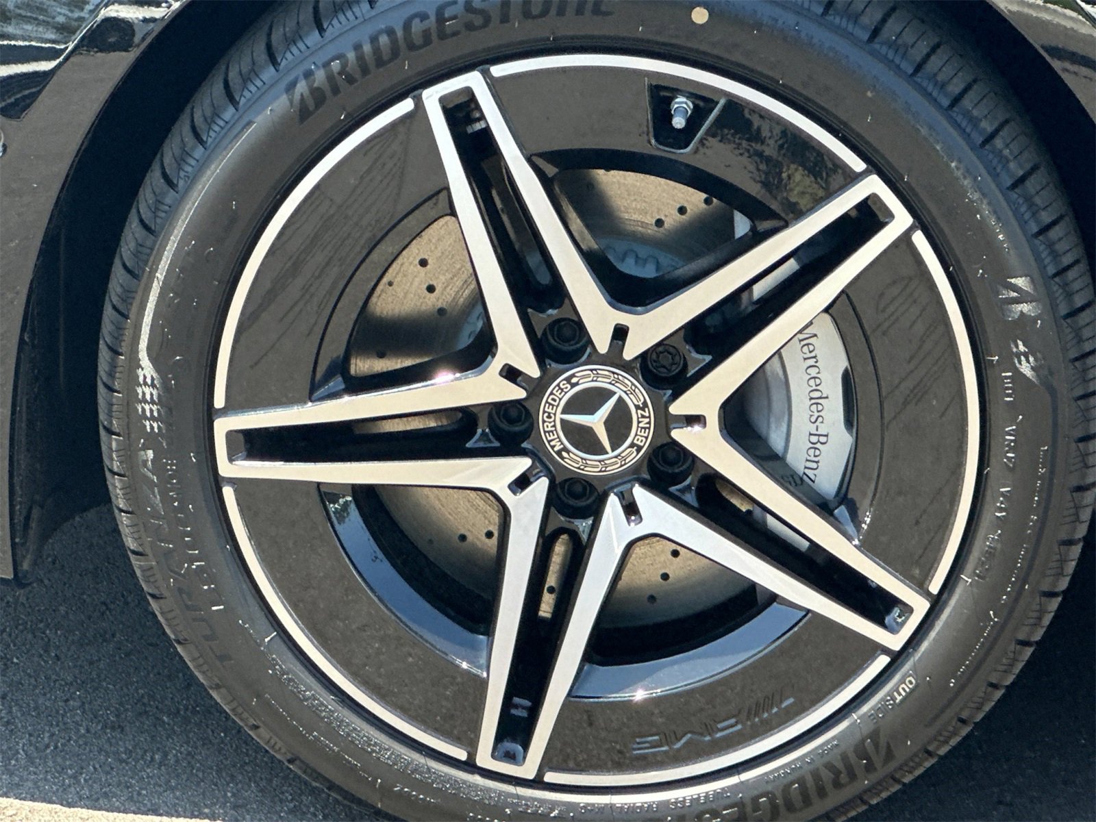 New 2025 Mercedes-Benz C 300 Sedan image 32