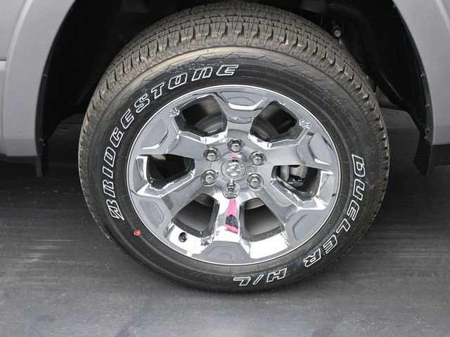 New 2026 RAM 1500 4x4 Crew Cab image 38