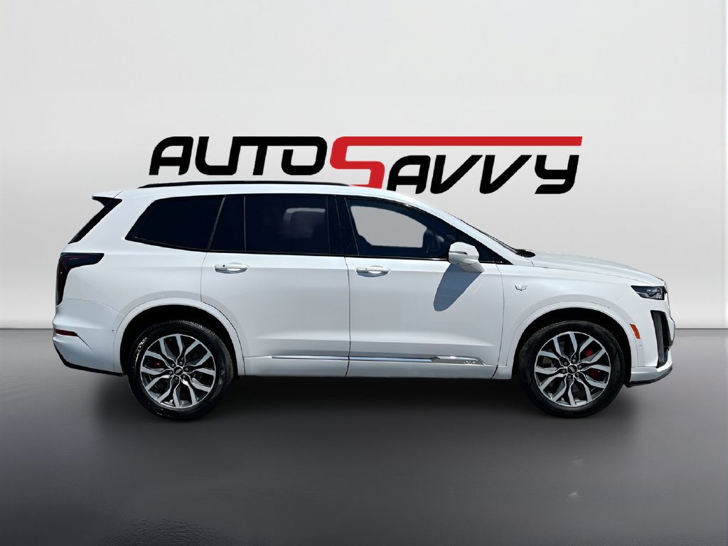 Used 2024 Cadillac XT6 Sport w/ Technology Package AWD/4WD image 8