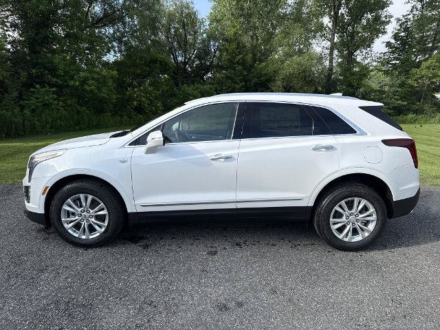 New 2026 Cadillac XT5 Luxury AWD/4WD image 2