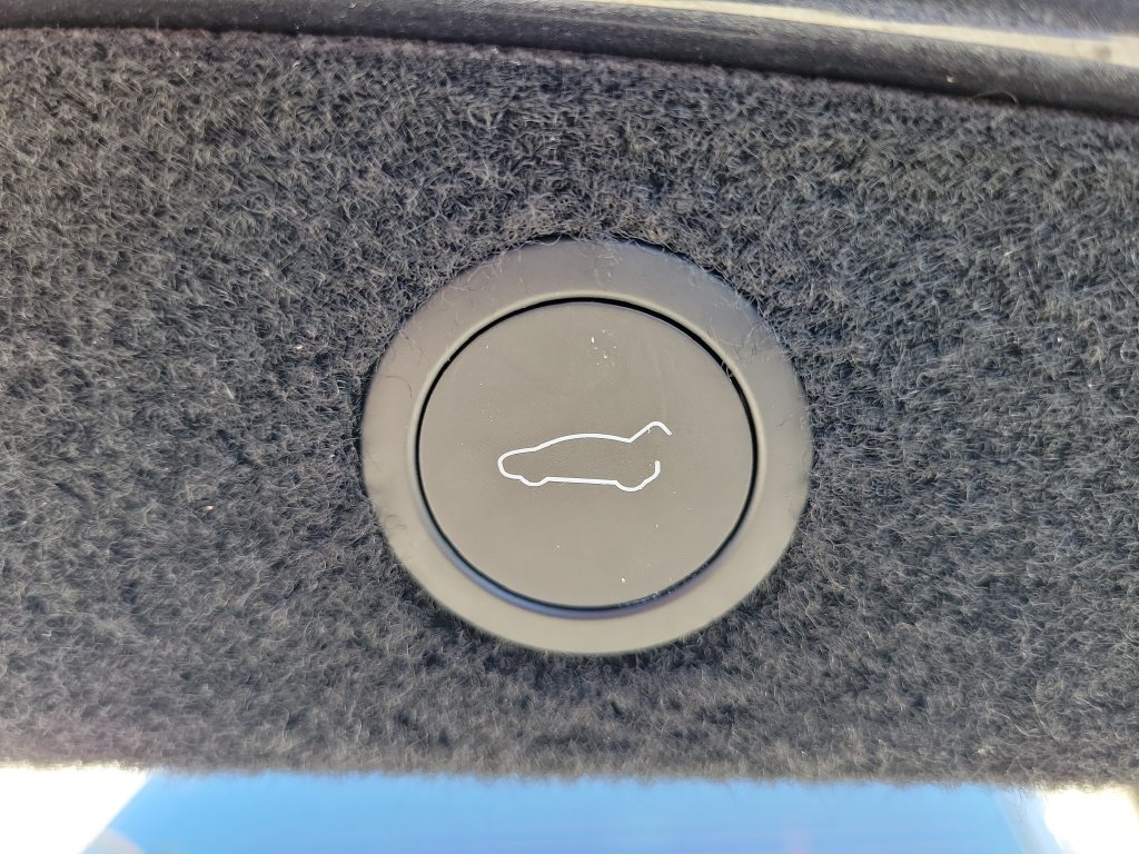 Used 2024 Tesla Model 3 Standard Range RWD image 7