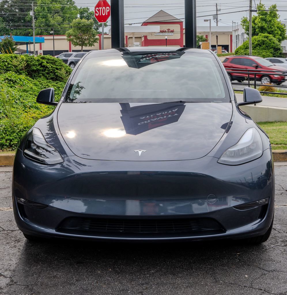 Used 2023 Tesla Model Y Long Range AWD/4WD image 2