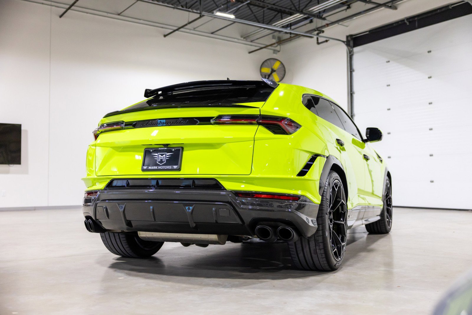 Used 2024 Lamborghini Urus Performante image 4