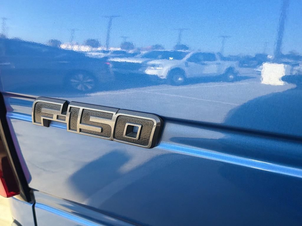 Used 2013 Ford F150 Raptor w/ Plus Pkg AWD/4WD image 9