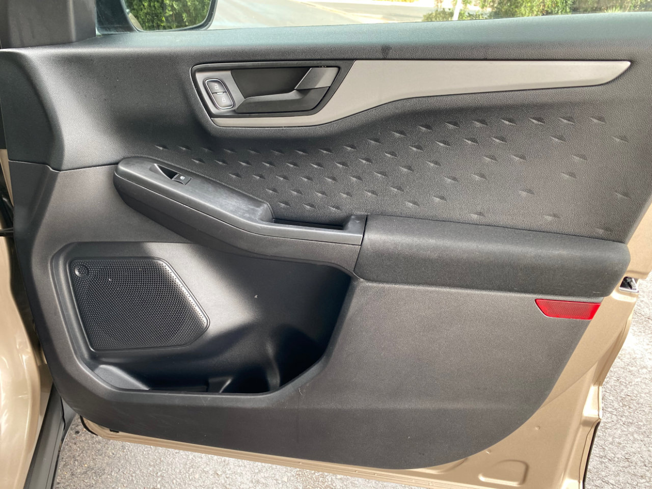 Used 2020 Ford Escape S image 45