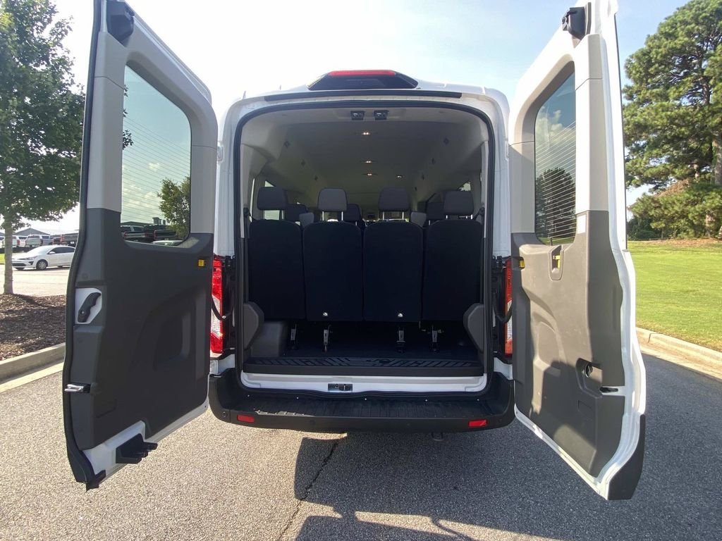 Used 2025 Ford Transit 350 XLT RWD image 7