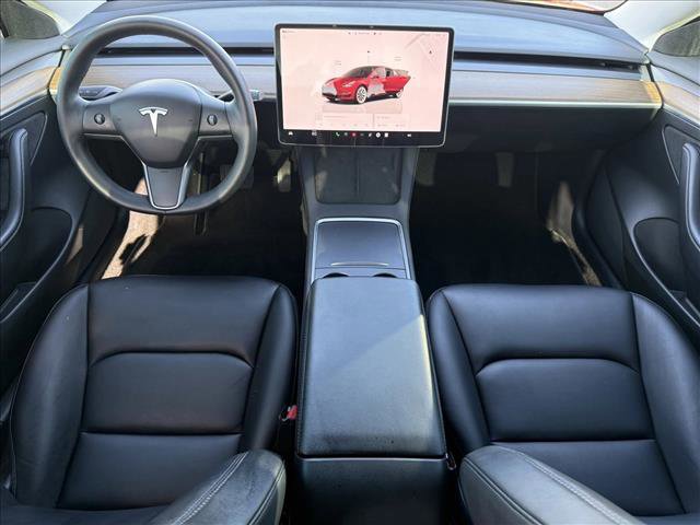 Used 2023 Tesla Model 3 Standard Range image 15