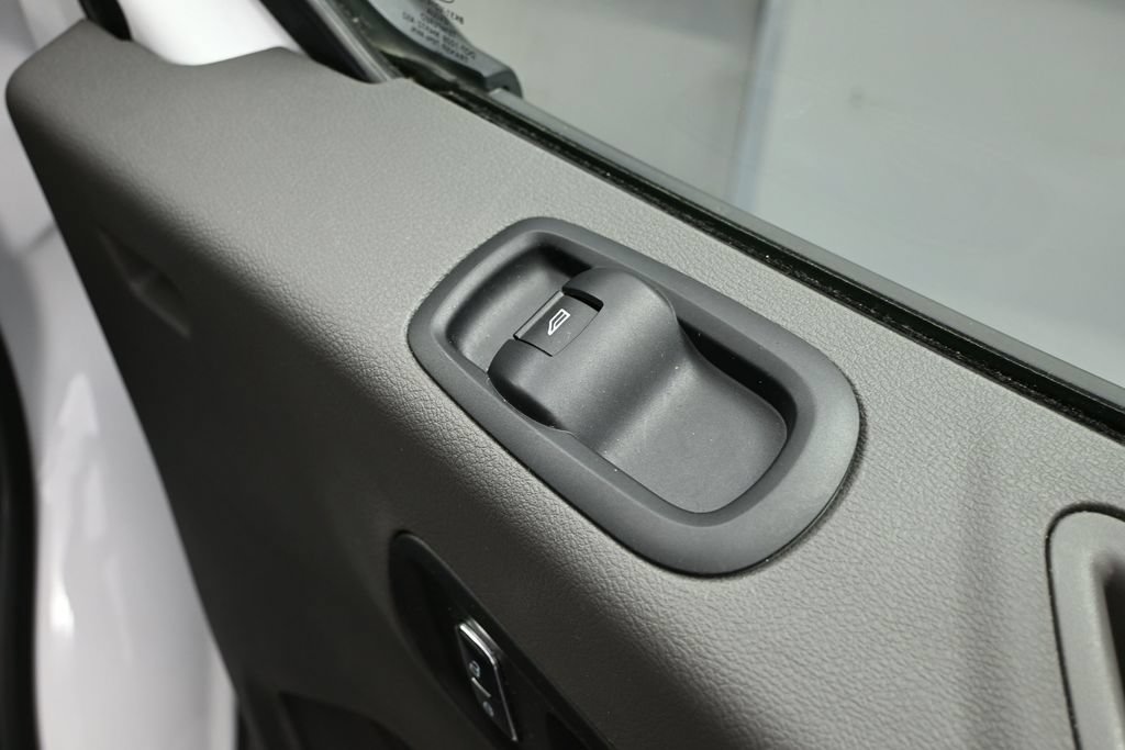 Used 2025 Ford Transit 350 XLT RWD image 34