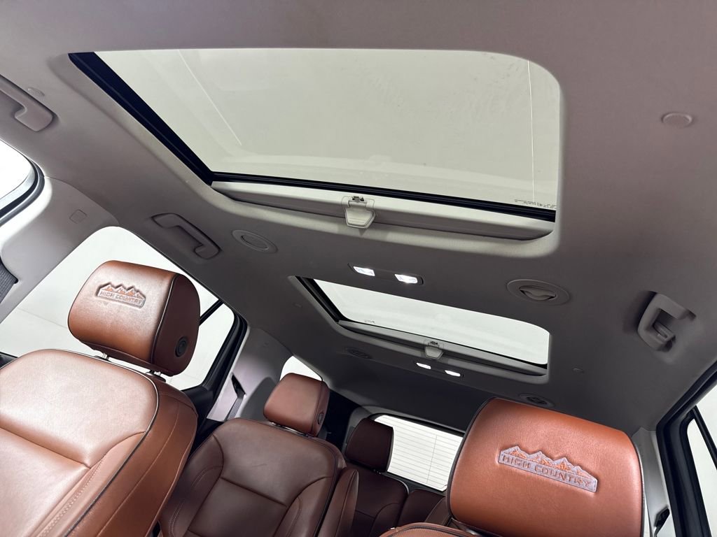 Used 2018 Chevrolet Traverse High Country image 22