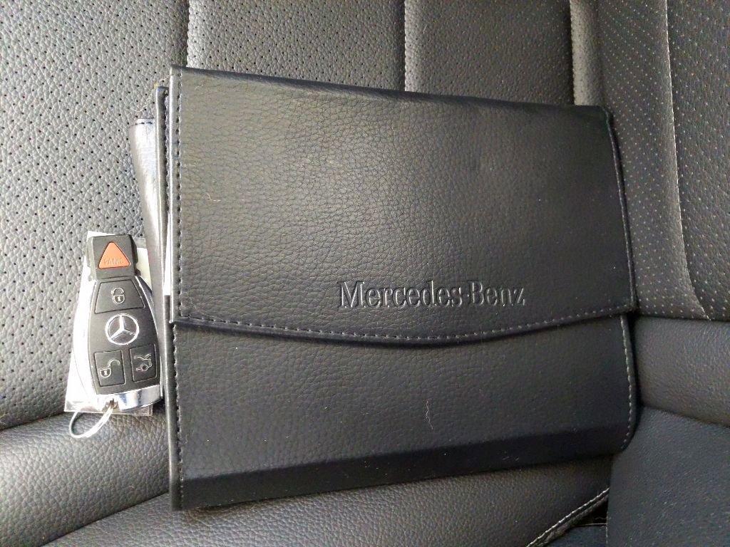Used 2019 Mercedes-Benz GLC 300 4MATIC image 33