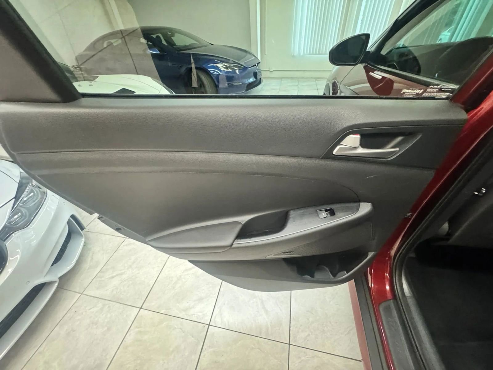 Used 2019 Hyundai Tucson Night image 15