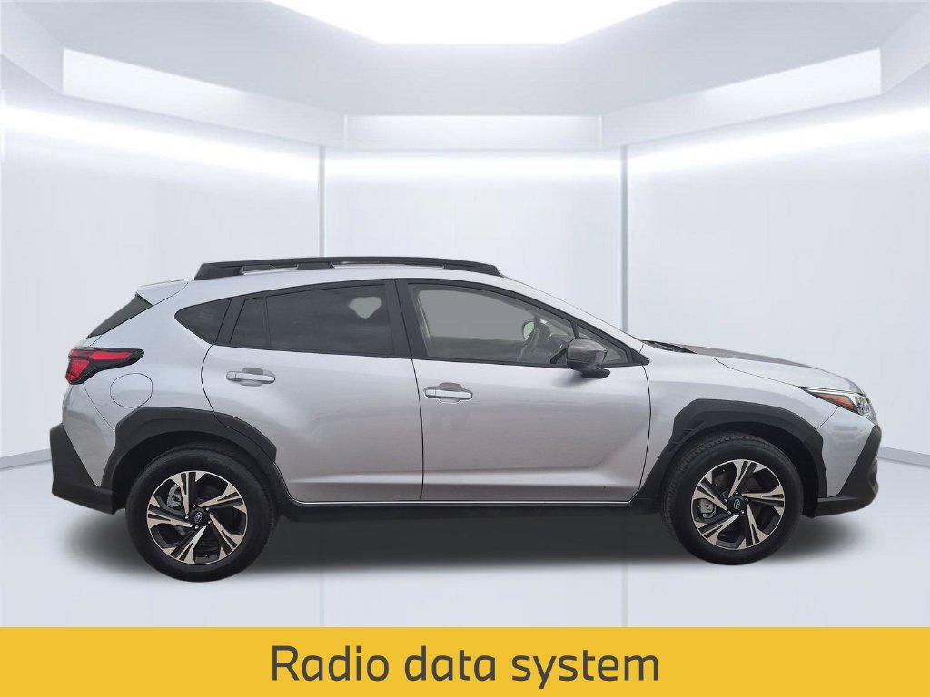 Used 2025 Subaru Crosstrek 2.5i Premium AWD/4WD image 9
