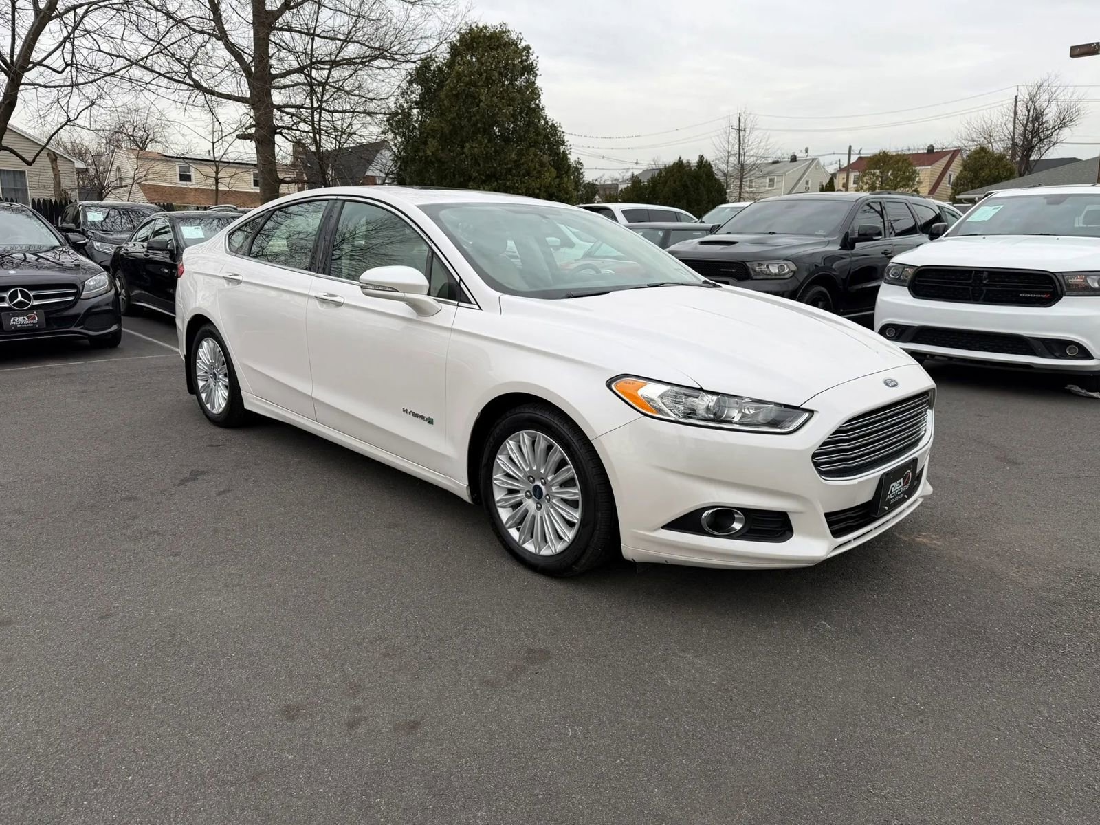 Used 2016 Ford Fusion SE w/ Equipment Group 502A image 11