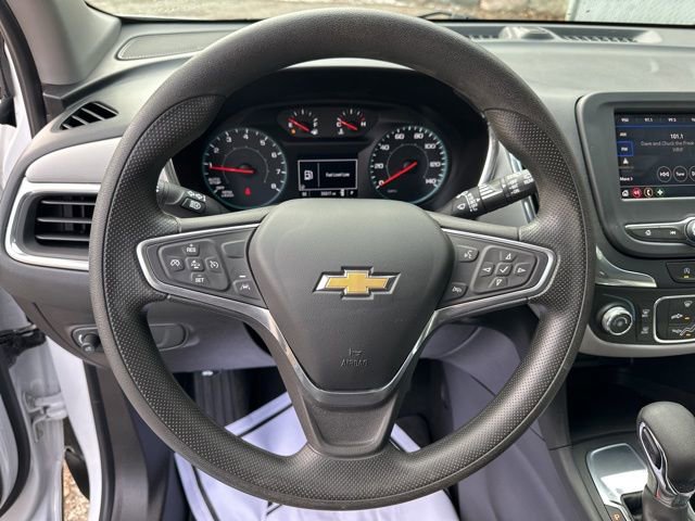 Used 2023 Chevrolet Equinox LS image 16