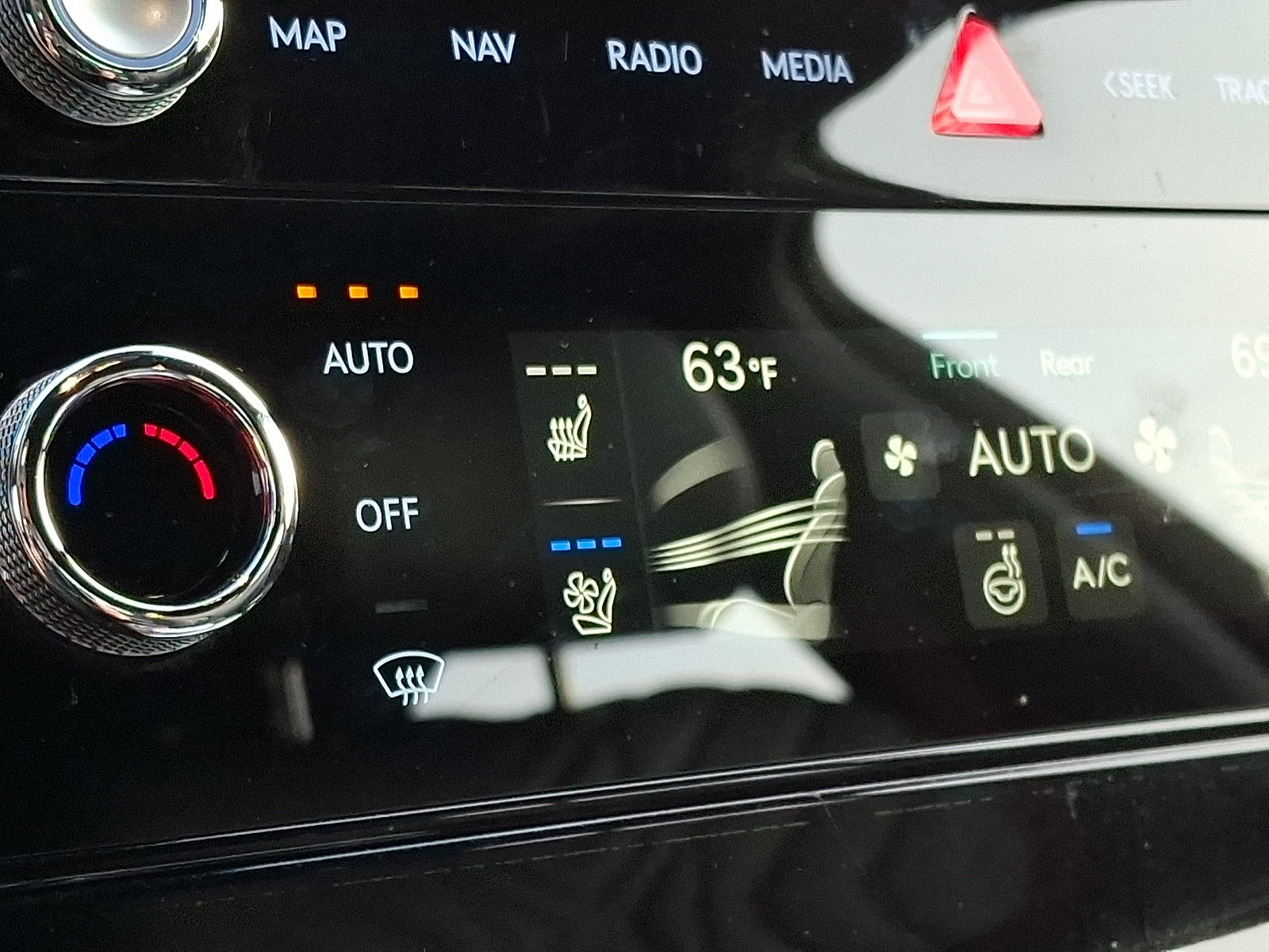 Certified 2025 Genesis G80 3.5T Sport AWD/4WD image 26