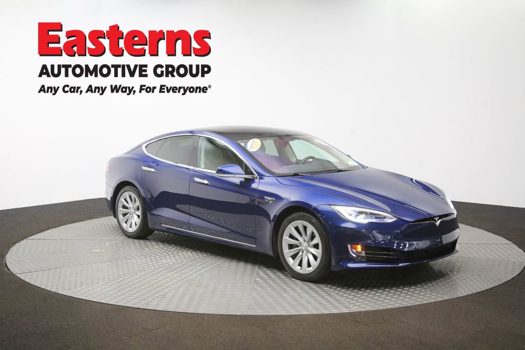 Used 2017 Tesla Model S 90D image 46