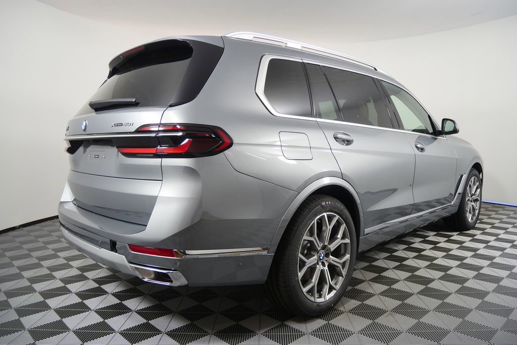 Used 2026 BMW X7 xDrive40i image 3