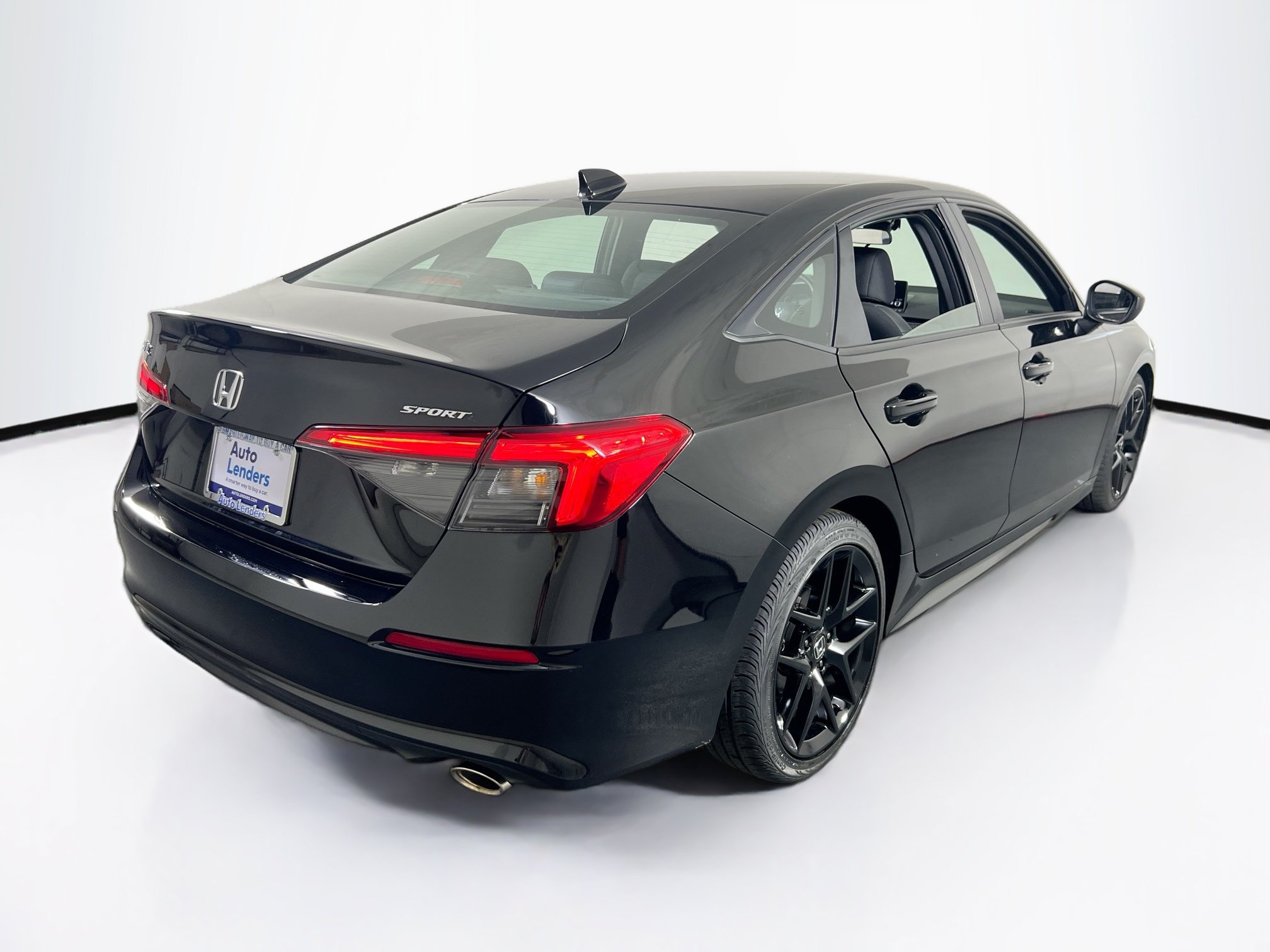 Used 2023 Honda Civic Sport image 5