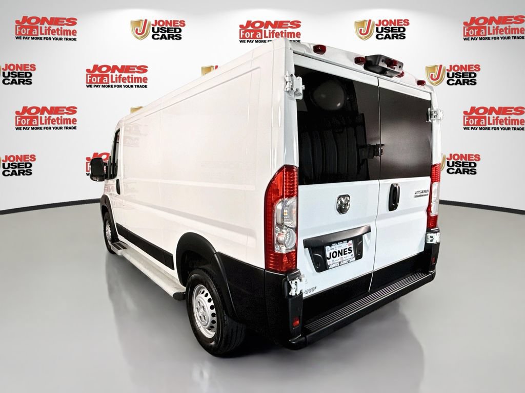 Used 2025 RAM ProMaster 2500 w/ U-Haul Equipment Group FWD image 2