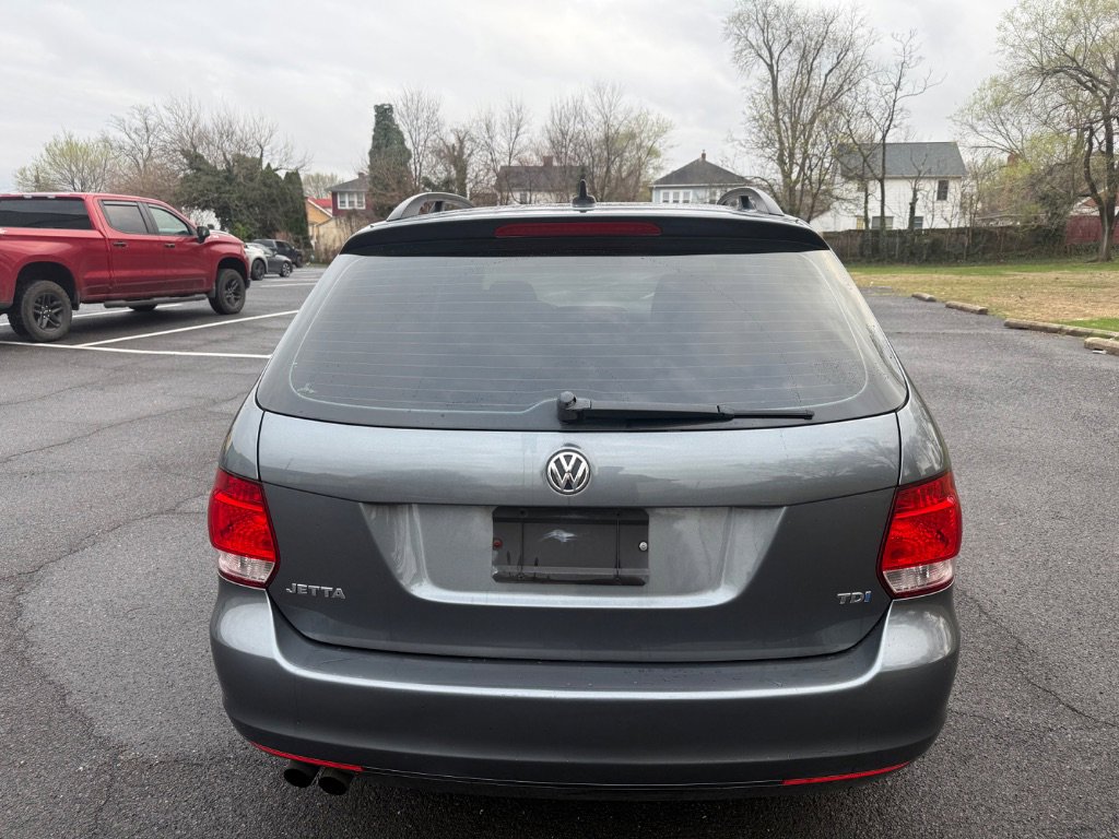 Used 2012 Volkswagen Jetta TDI image 6
