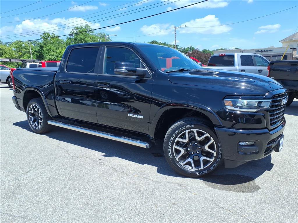 Used 2026 RAM 1500 Laramie w/ Sport Appearance Package AWD/4WD image 2