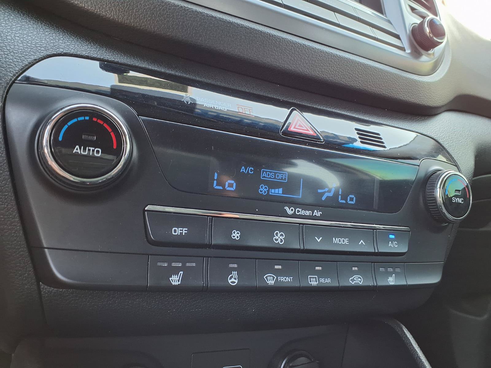 Used 2018 Hyundai Tucson Limited AWD/4WD image 9