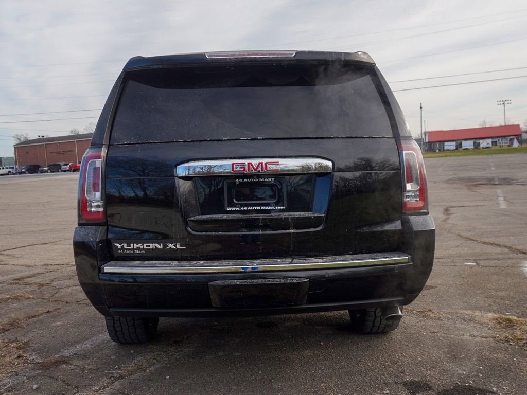 Used 2019 GMC Yukon XL Denali w/ Denali Ultimate Package image 5