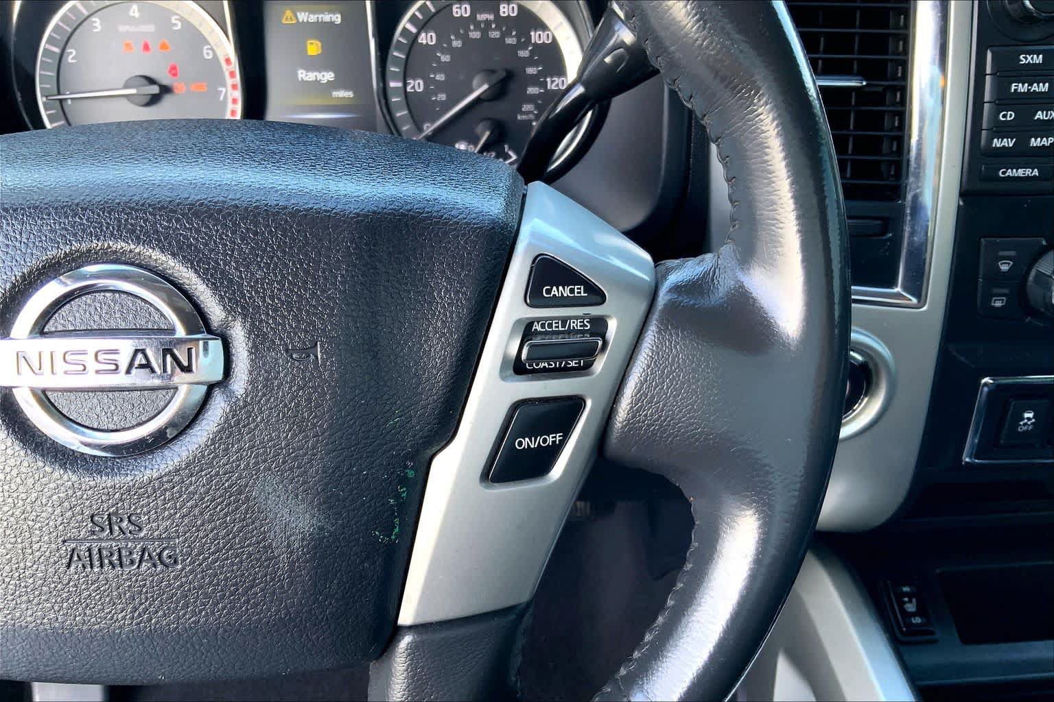 Used 2018 Nissan Titan SV w/ SV Convenience Package RWD image 21
