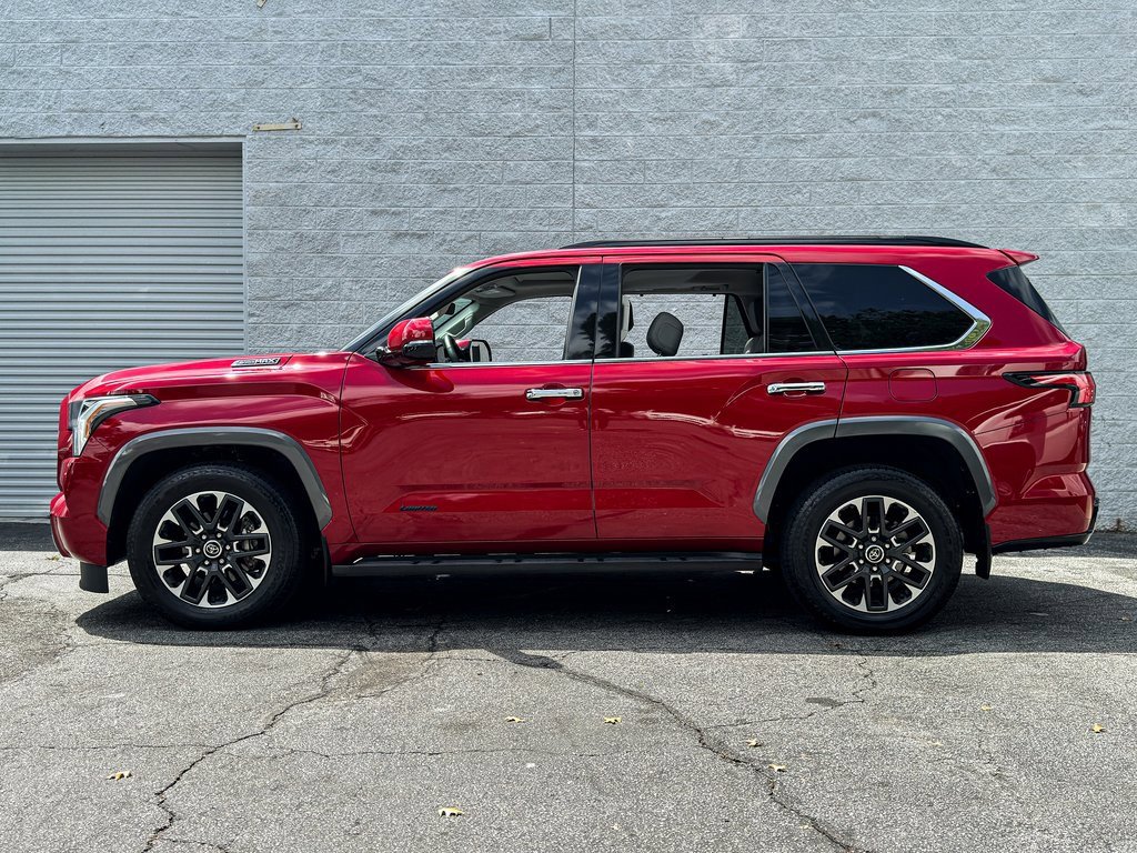 Used 2023 Toyota Sequoia Limited image 9