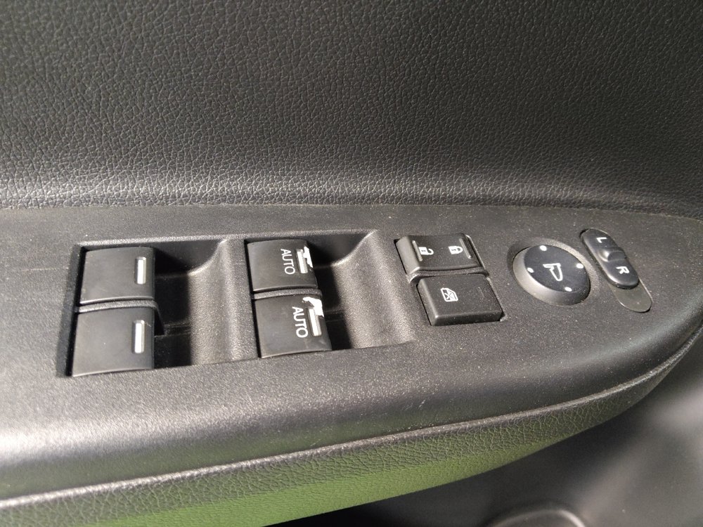 Used 2015 Honda Accord Touring image 27