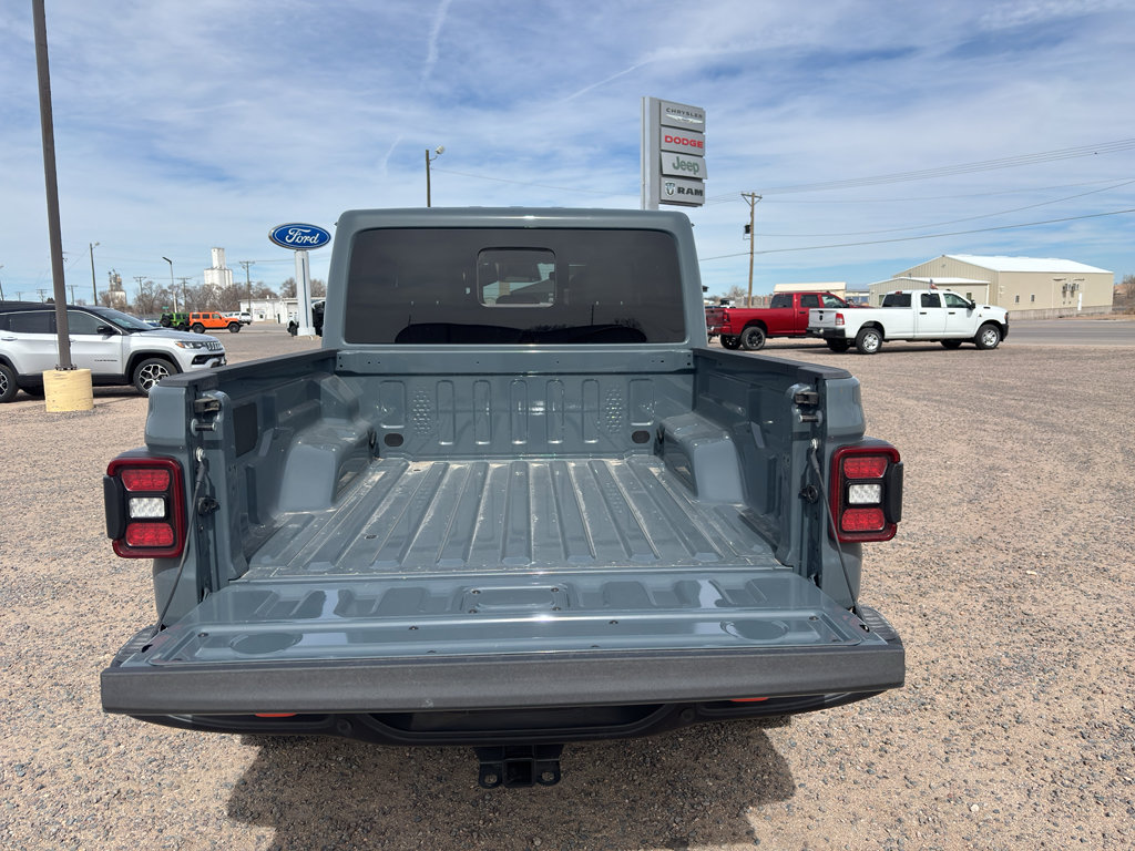 New 2026 Jeep Gladiator Mojave image 8