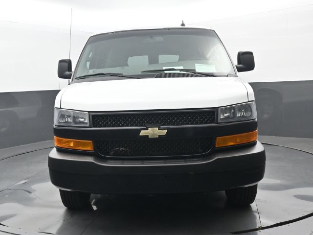 Used 2022 Chevrolet Express 2500 LS w/ Driver Convenience Package RWD image 19