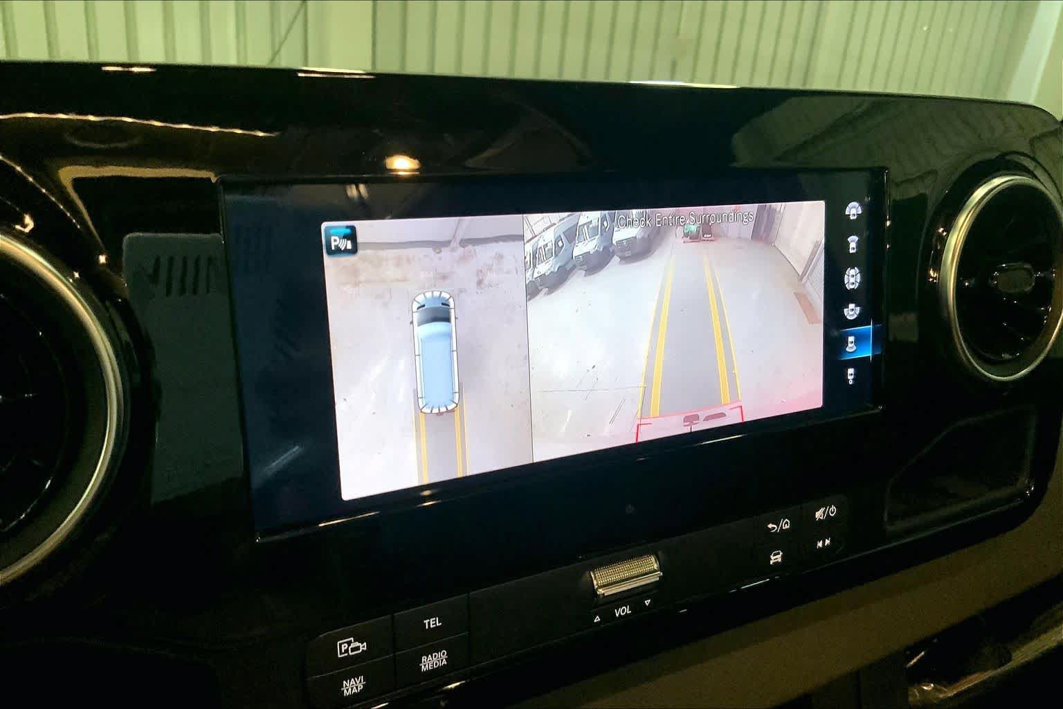 Used 2021 Mercedes-Benz Sprinter 2500 image 22