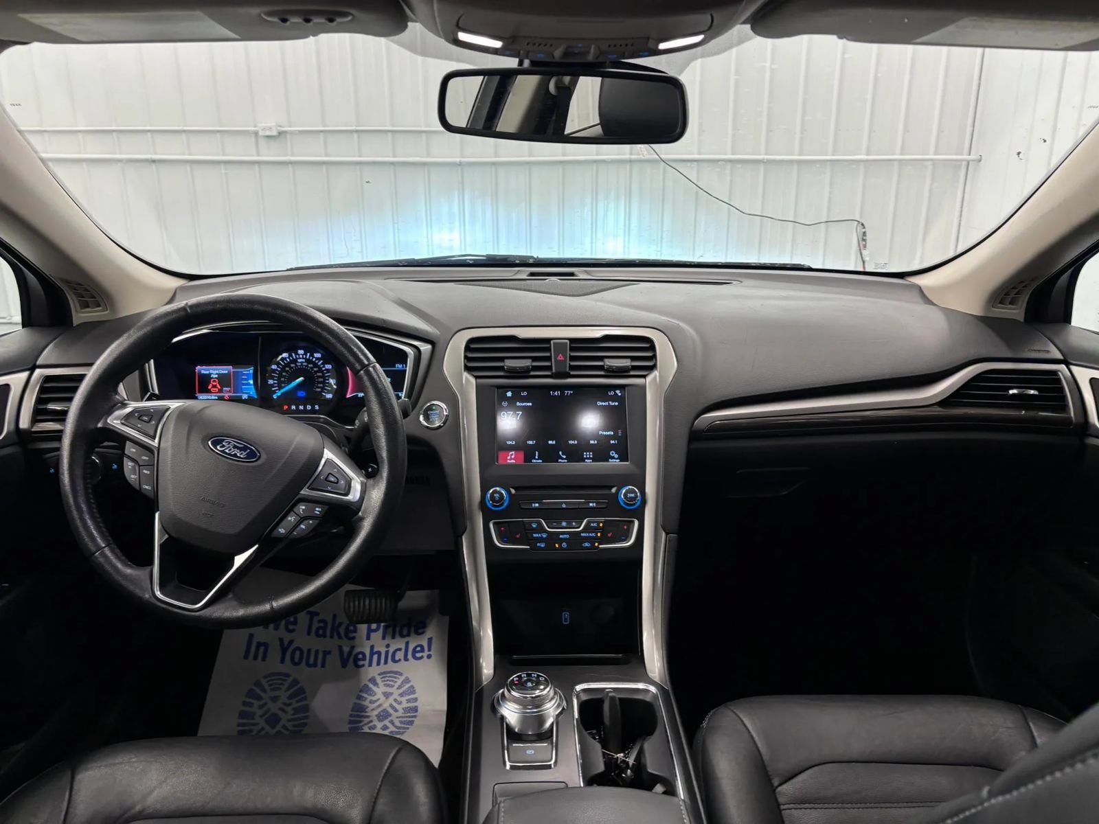 Used 2018 Ford Fusion SE w/ Fusion SE Technology Package FWD image 36